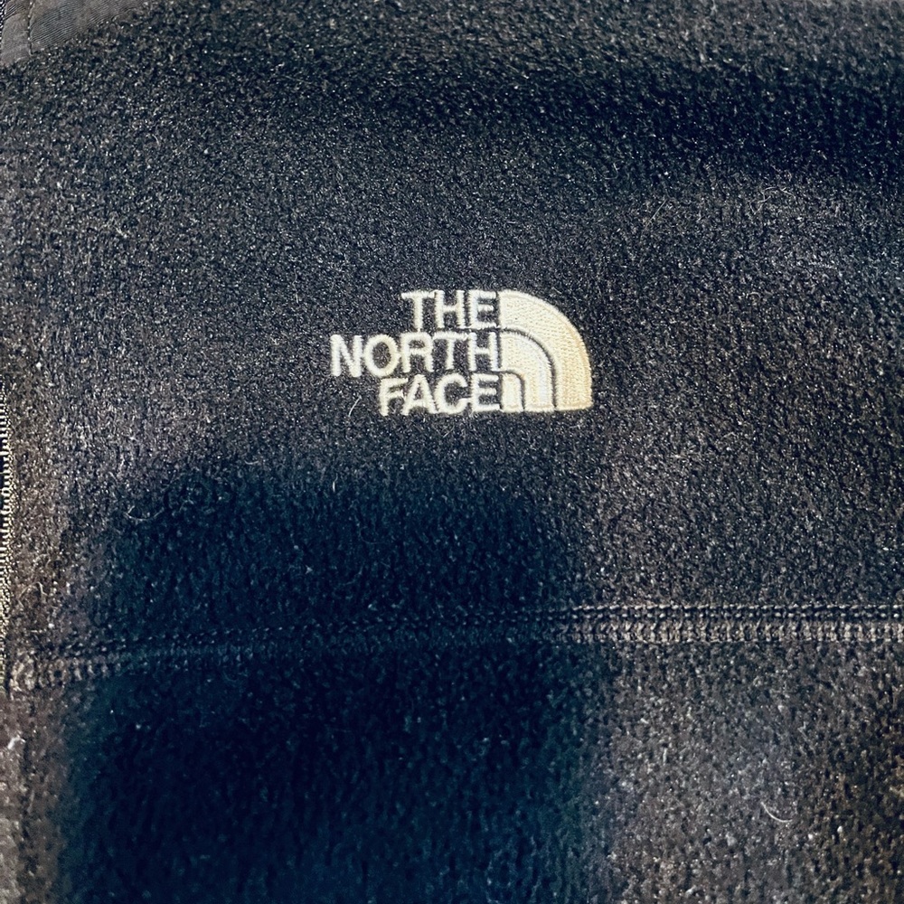 Casual North Face Women’s Size Medium Black Fleece Hoodie Zip - Picture 7 of 9